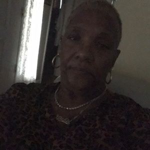 Meet your Posher, Vickie